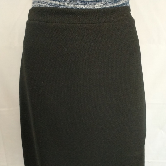 Suiteboutique Size 18 Black Pencil Midi Skirt NWT - Picture 3 of 12